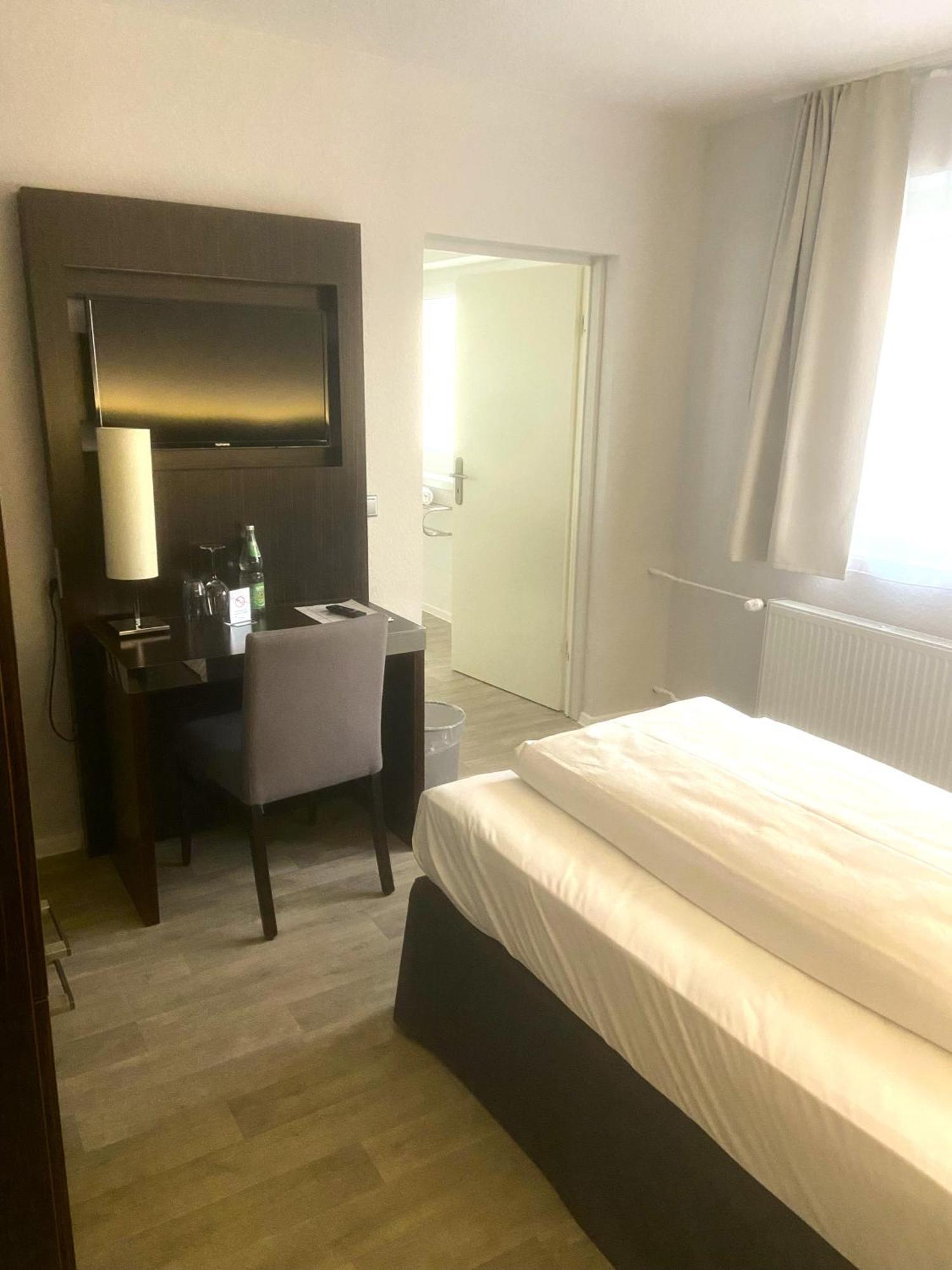 Hotel 22 Dessau-Rosslau Εξωτερικό φωτογραφία